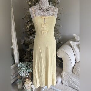 NWOT Elegant Yellow Bow-Accent Dress